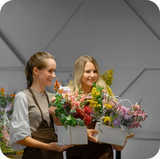 Занятие в школе флористики Школа флористики Ляйсян Афониной (КФС)